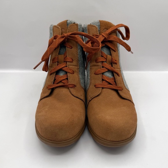 Sorel Evie Wedge Ankle Bootie Lace Waterproof Velvet Tan Suede Size 9.5 - Picture 3 of 7